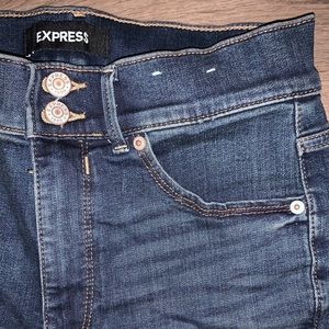 NWOT Denim Perfect High Rise Express Skinny Jeans